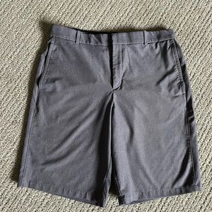 Men’s Nike Dri Fit Golf Shorts Grey size 32 standard fit